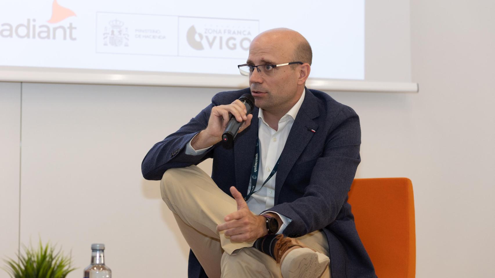César Adán en el Foro Empresa e Inteligencia Artificial de Vigo