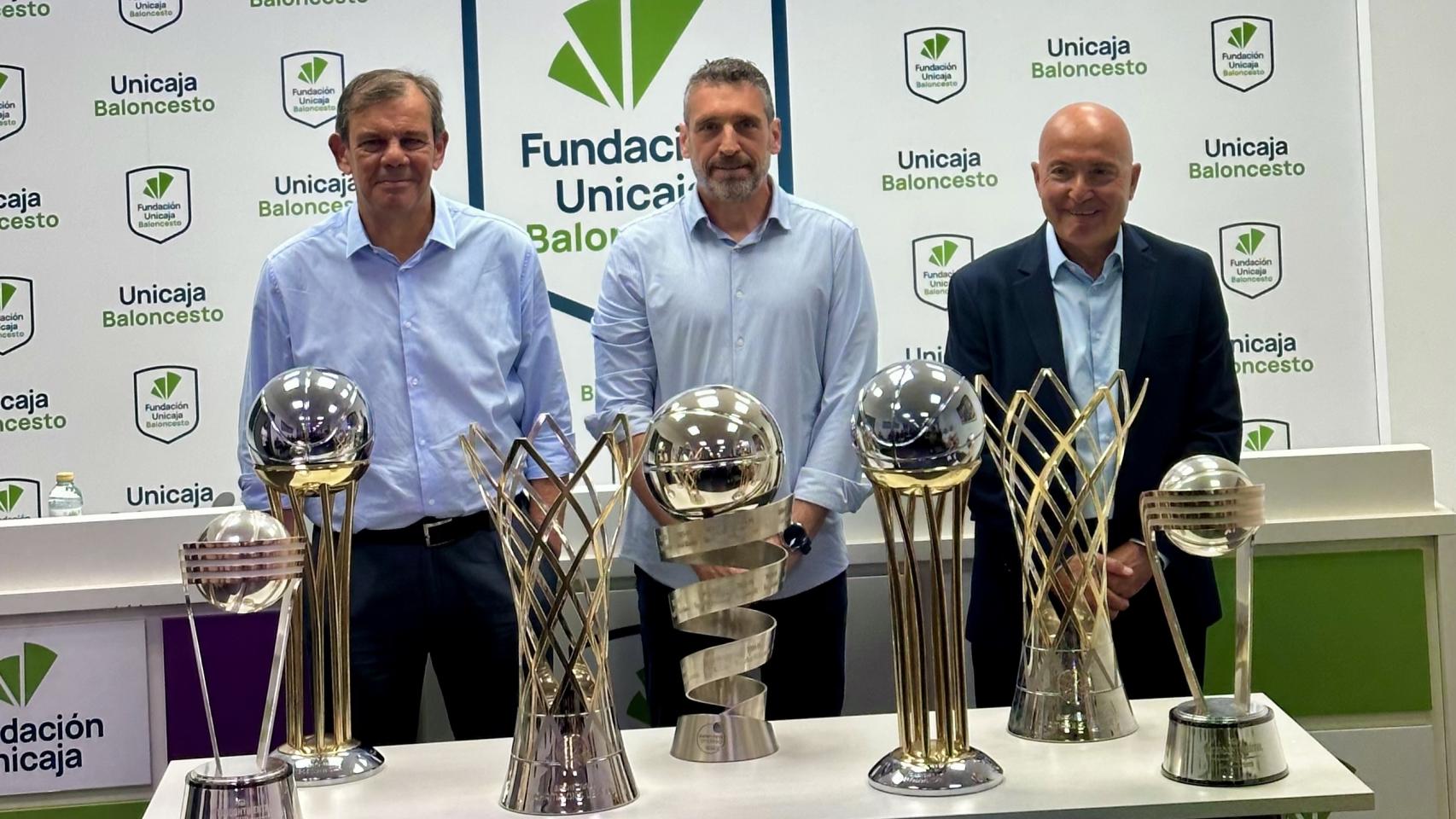 Juanma Rodríguez, Ibon Navarro y Antonio Jesús López Nieto. 