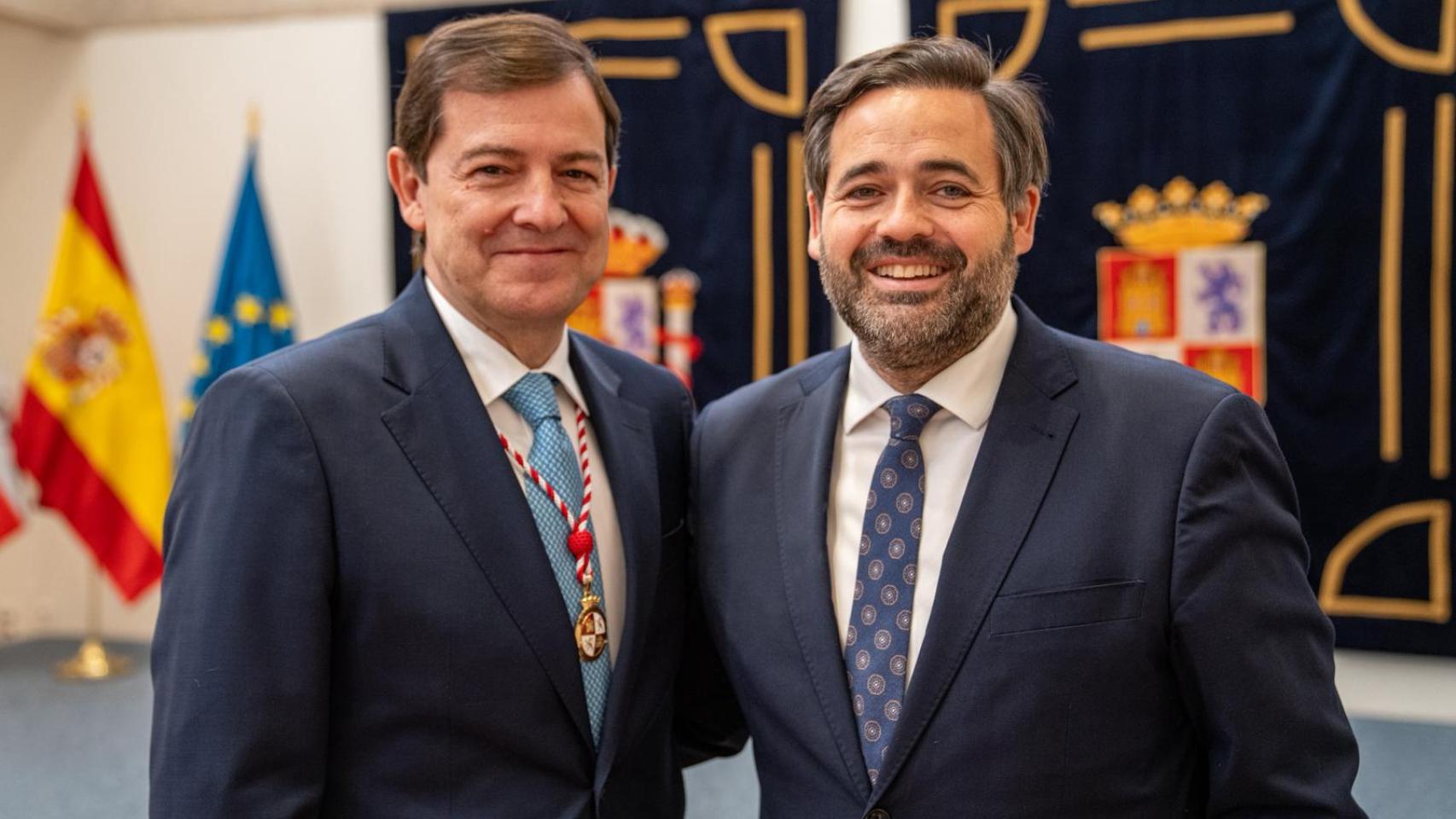 Alfonso Fernández Mañueco y Paco Núñez, este jueves en Valladolid.