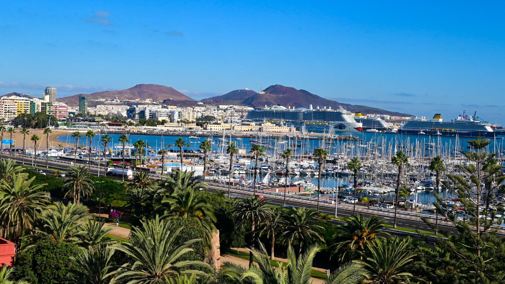 Vistas desde las oficinas municipales de Las Palmas de Gran Canaria.