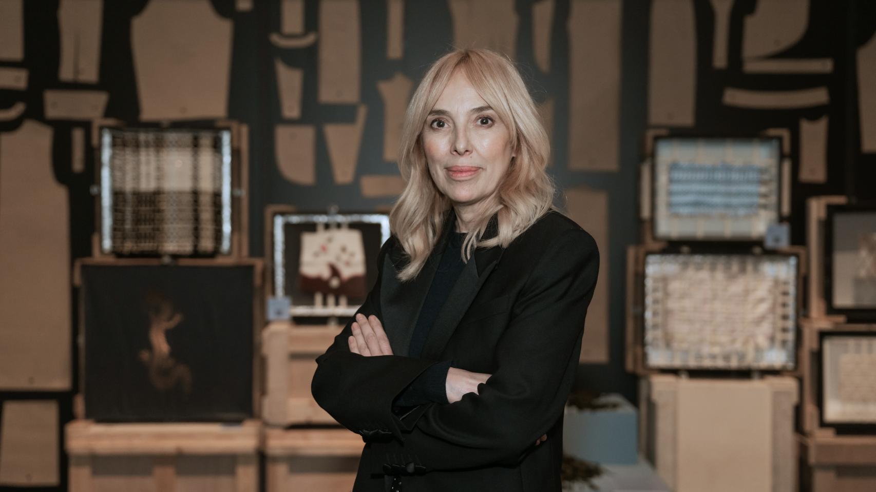 El universo de Teresa Helbig llega al Museo del Traje.
