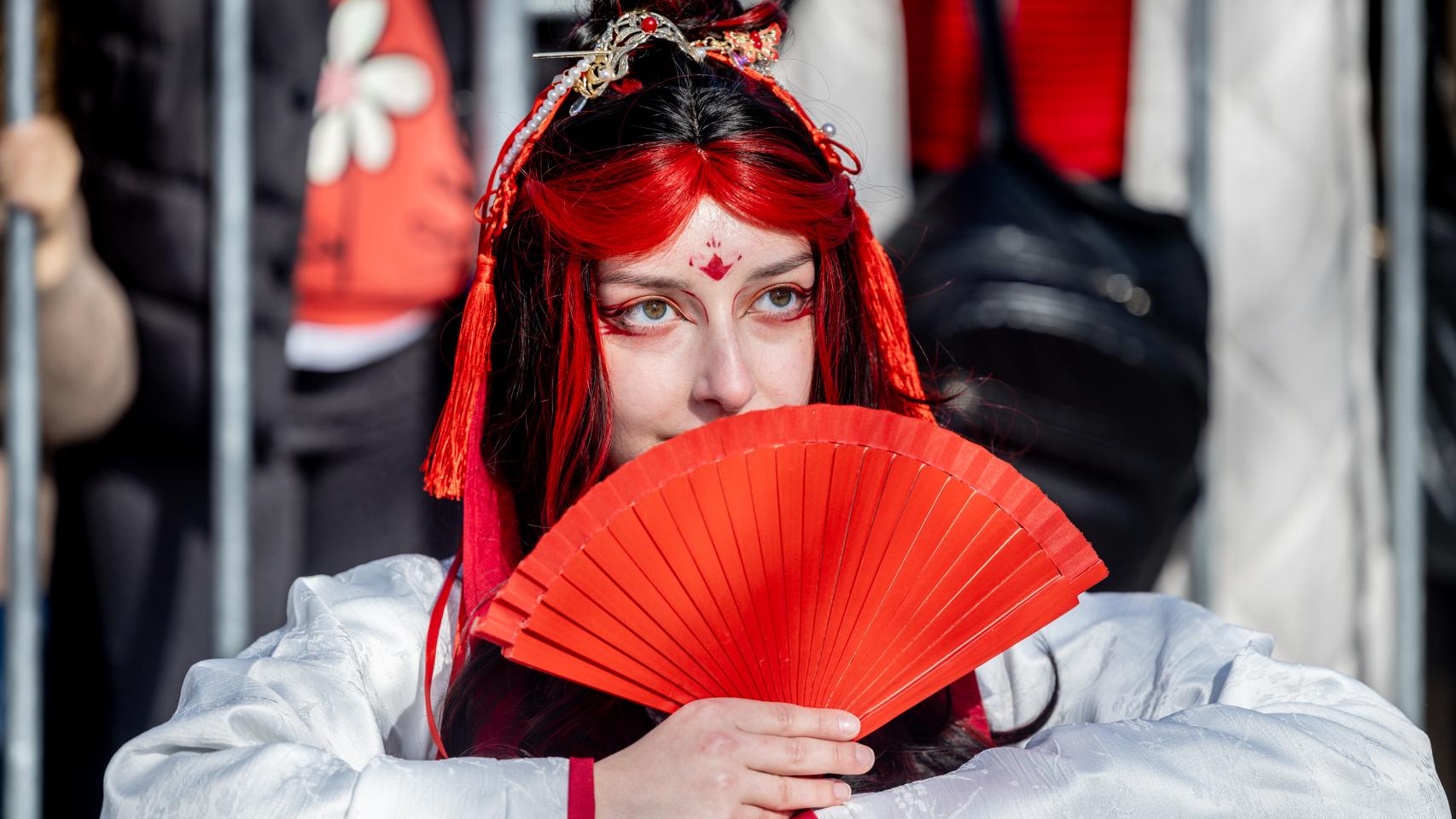 'Chinamaxxing', la propaganda que llega de Pekín y seduce a las redes en España prometiendo lujo, tecnología e 'inmortalidad'