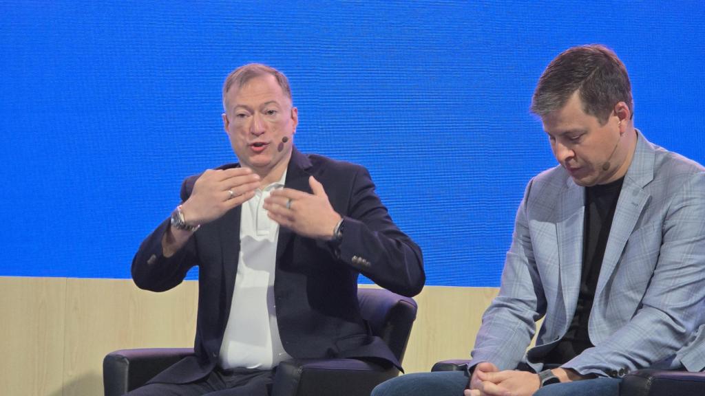 John Roese, CTO Dell, y John Scimone, CSO de despliegue agentes.