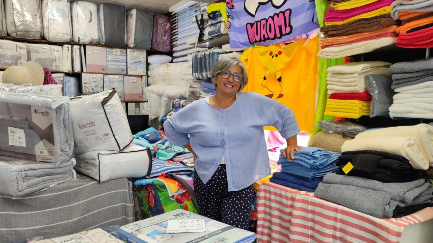 Maricarmen Fernández, en el interior del bazar Zorelle.