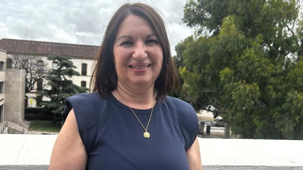Amparo Arona. EE