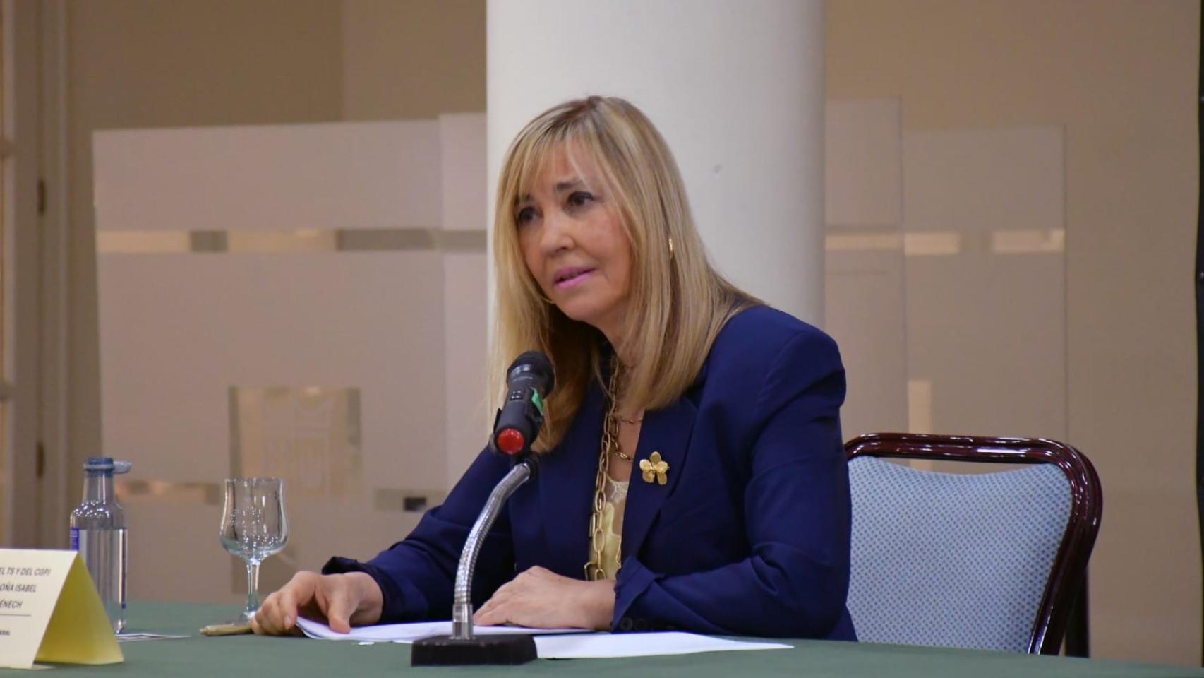 Isabel Perelló, presidenta del Tribunal Supremo y del CGPJ, durante su intervención hoy en Ávila./