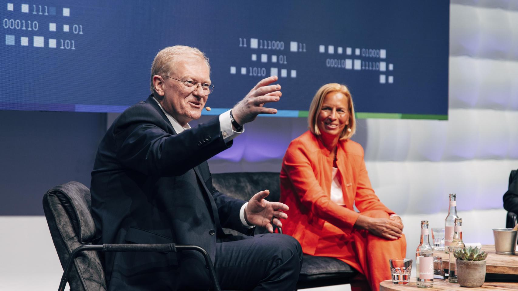 Stefan Hartung, CEO de Bosch, y Tanja Rückert, CDO de la compañía.
