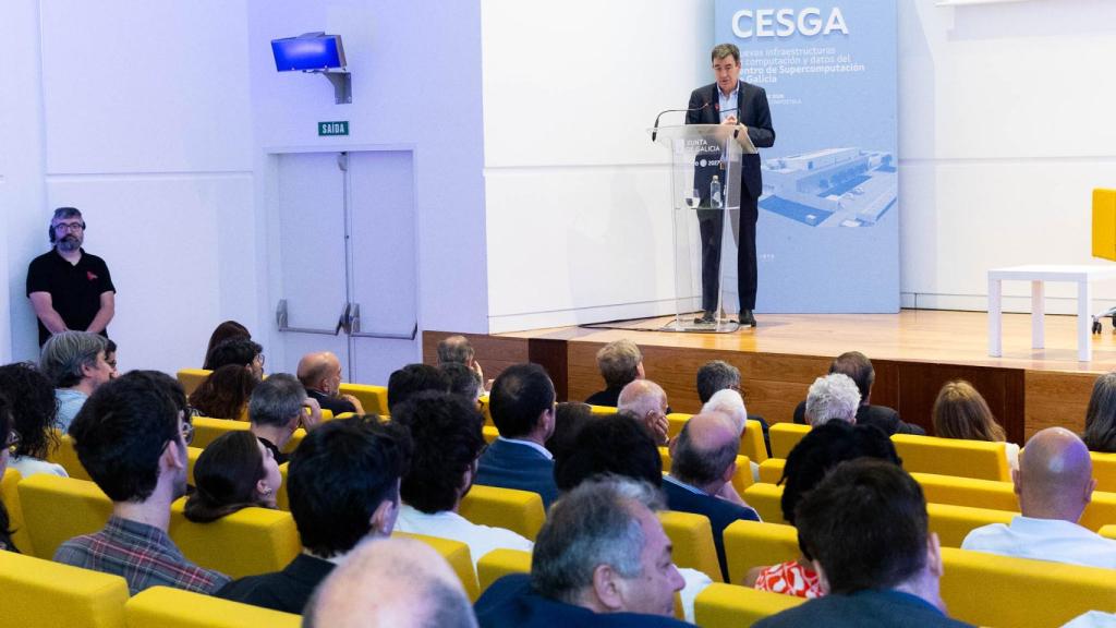 Presentación de los nuevos equipamientos del Cesga.