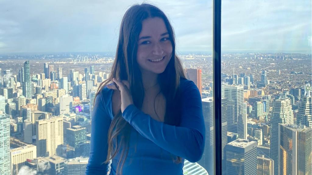 Aitana Gómez, mejor nota de la fase obligatoria de la PAU 2026 de Valencia. Cedida