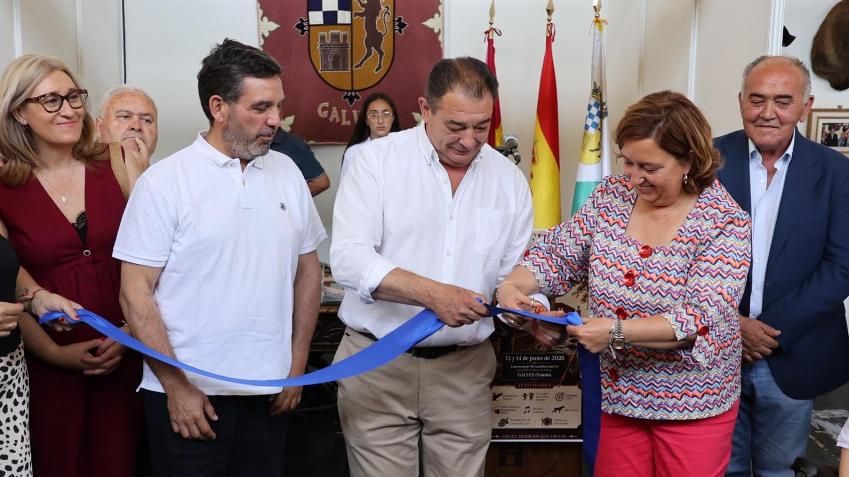 Cedillo inaugura I Feria Caza y Pesca de Gálvez.