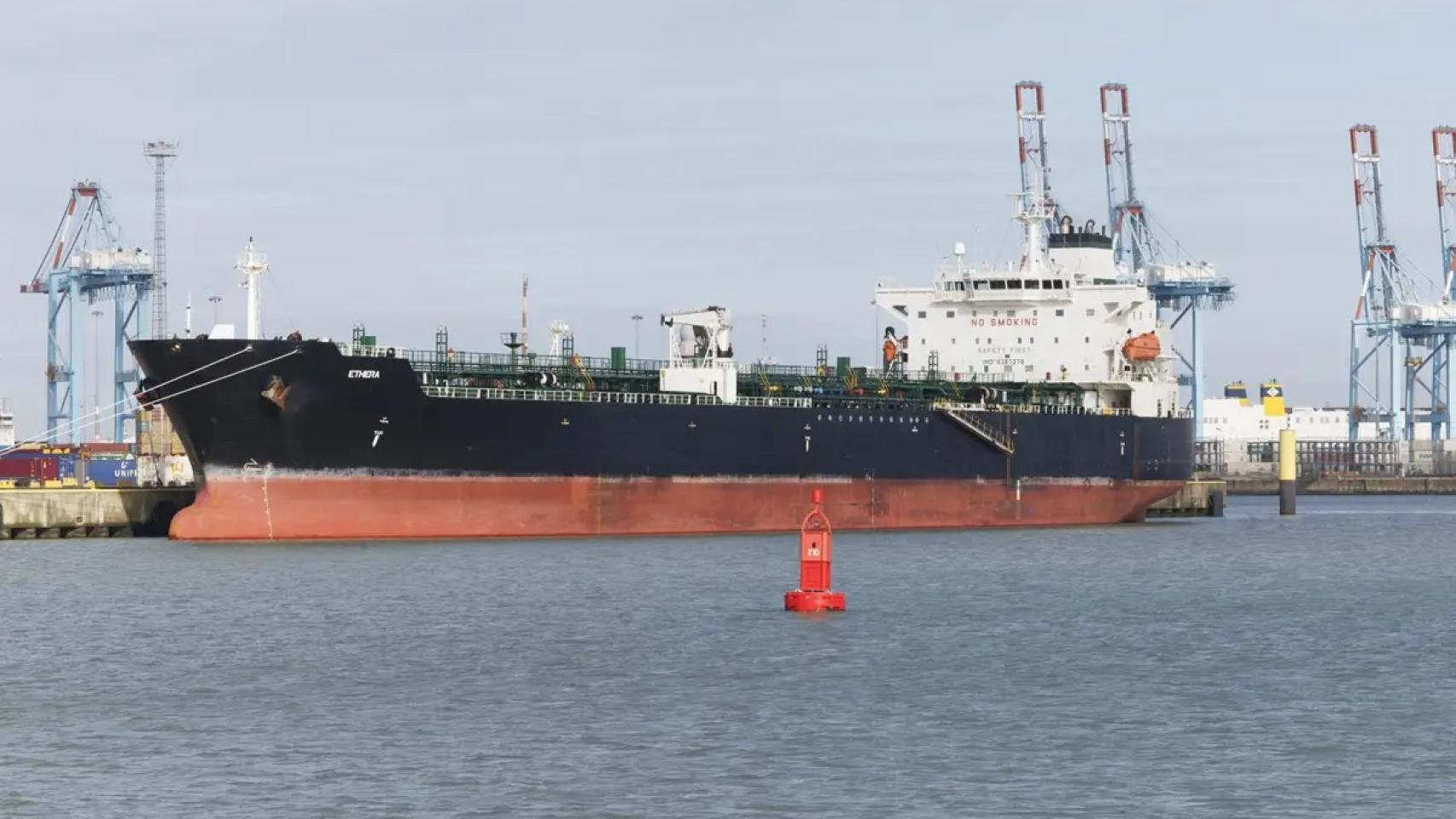 Reino Unido intercepta un petrolero de la ‘flota fantasma’ rusa que intentaba cruzar el Canal de la Mancha