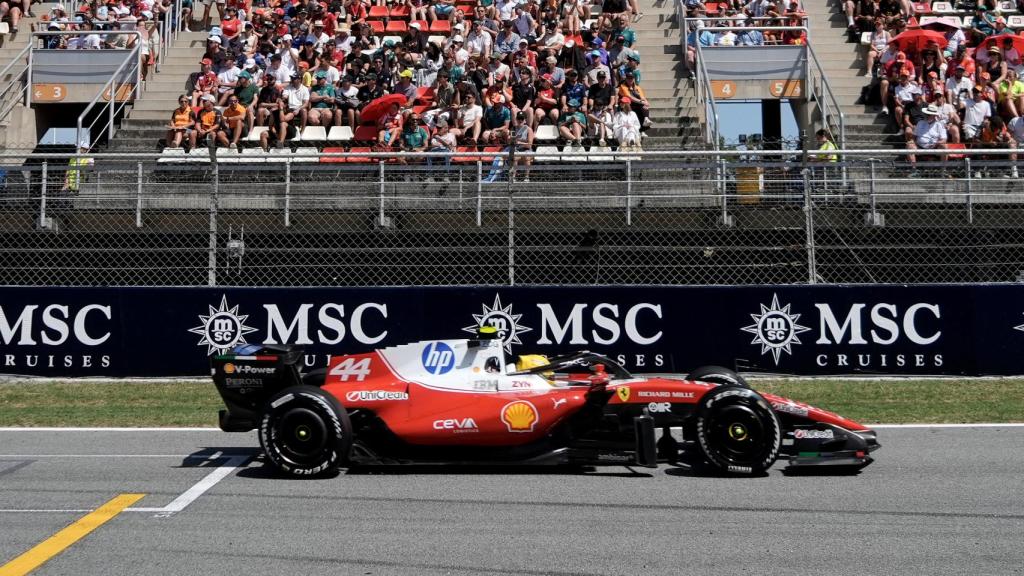 Lewis Hamilton, durante el GP Barcelona-Cataluña.