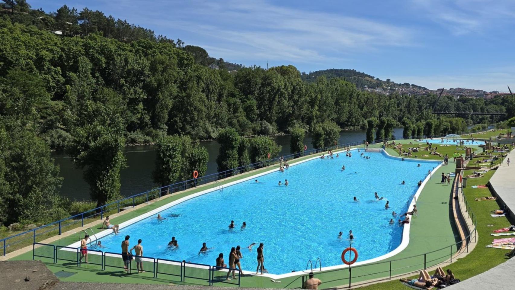Piscinas de Oira (Ourense)