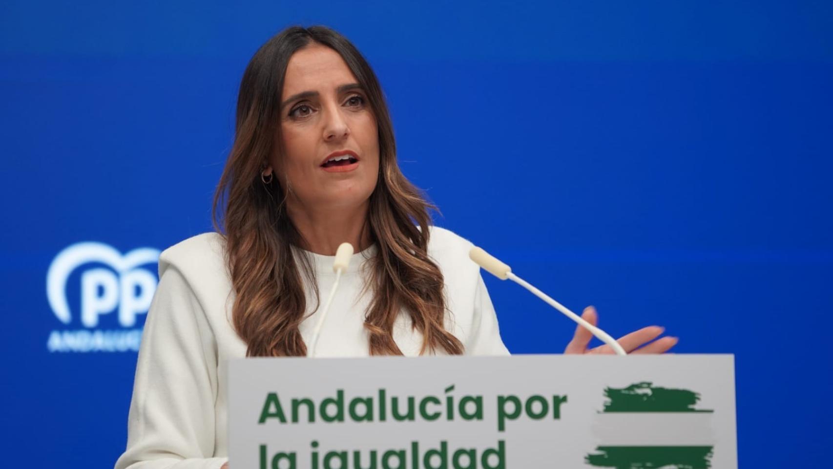 La vicesecretaria de Salud e Igualdad del PP-A, Beatriz Jurado