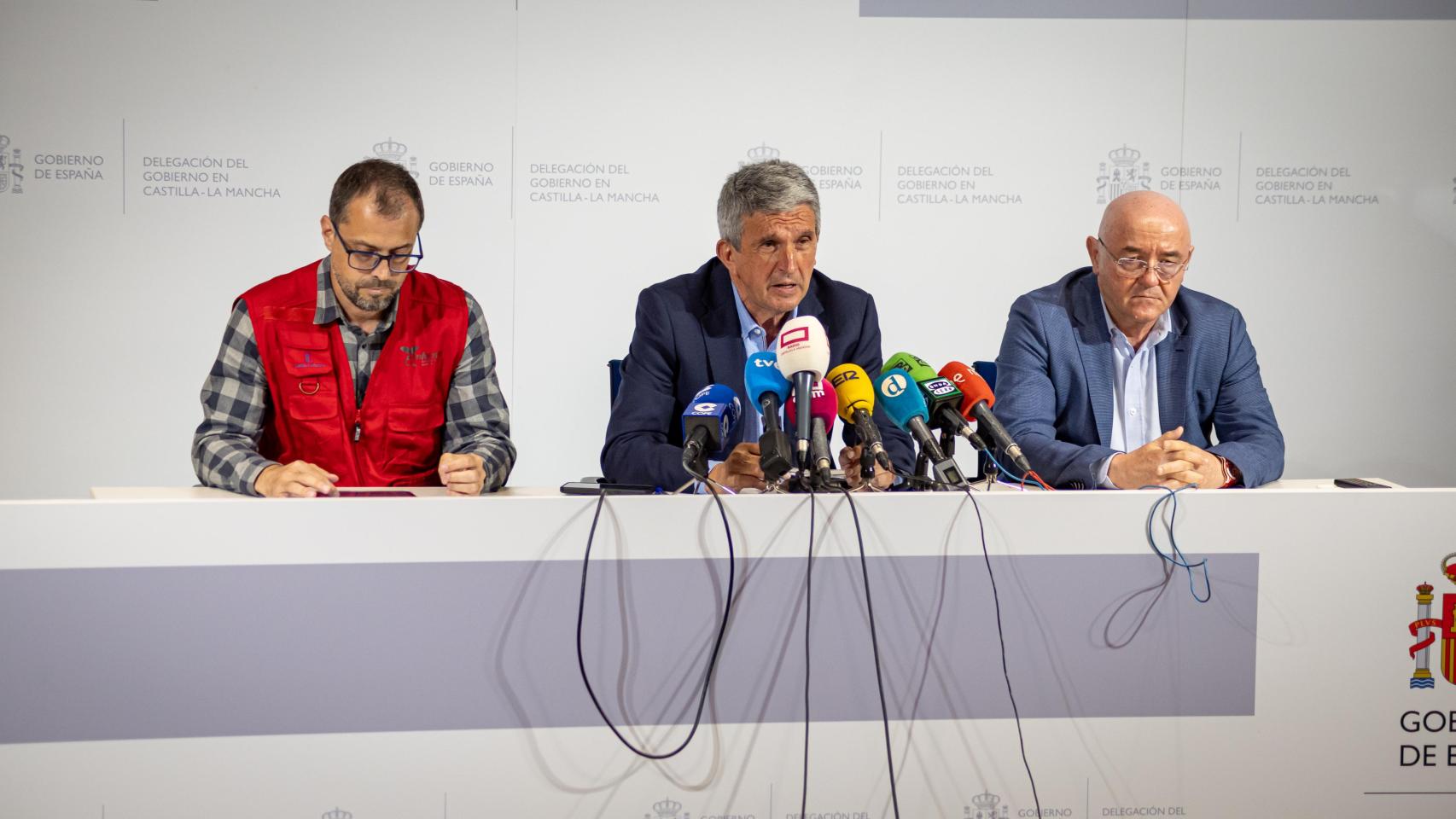 Rueda de prensa sobre el plan para coordinar la respuesta ante incendios forestales en Castilla-La Mancha.