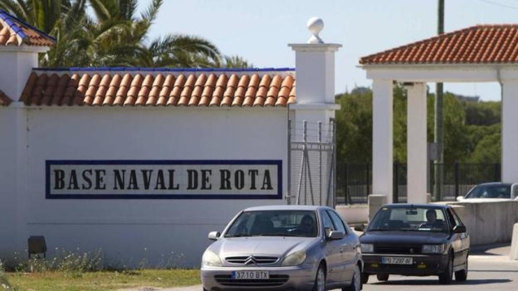Entrada de la base naval de Rota.