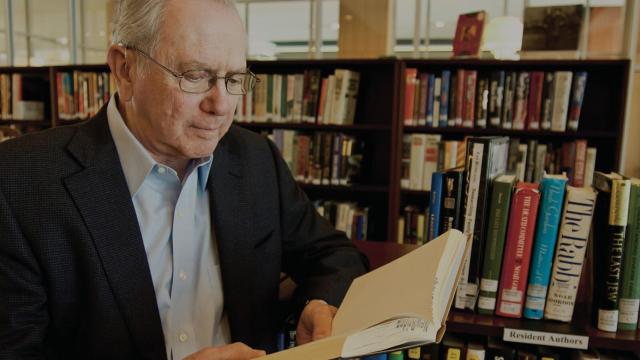 Muere Noah Gordon, autor de 'El Médico', a los 95 años de edad