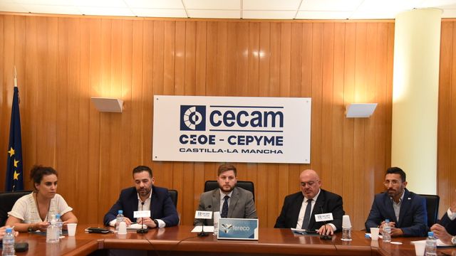 Asamblea de la Federación Regional de la Construcción (FERECO). Foto: JCCM.