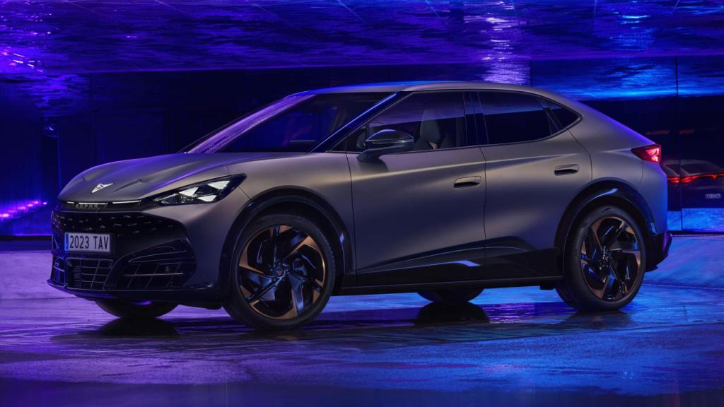 El Cupra Tavascan es un SUV eléctrico de gran tamaño y elevada potencia que llega en 2024.