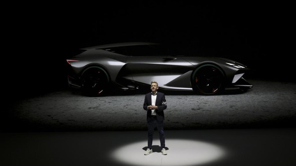 El ceo se Seat y Cupra, Wayne Griffiths, durante la presentación del Cupra Tavascan.