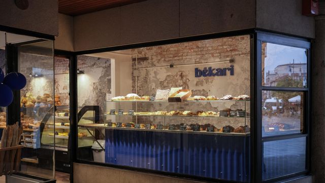La panadería viguesa Békari abre su primer local en Pontevedra
