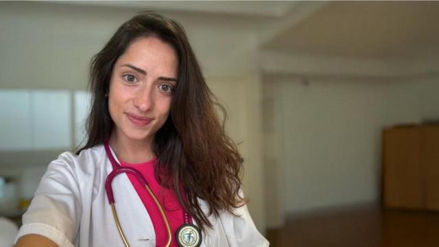 Sara Marín, médica.