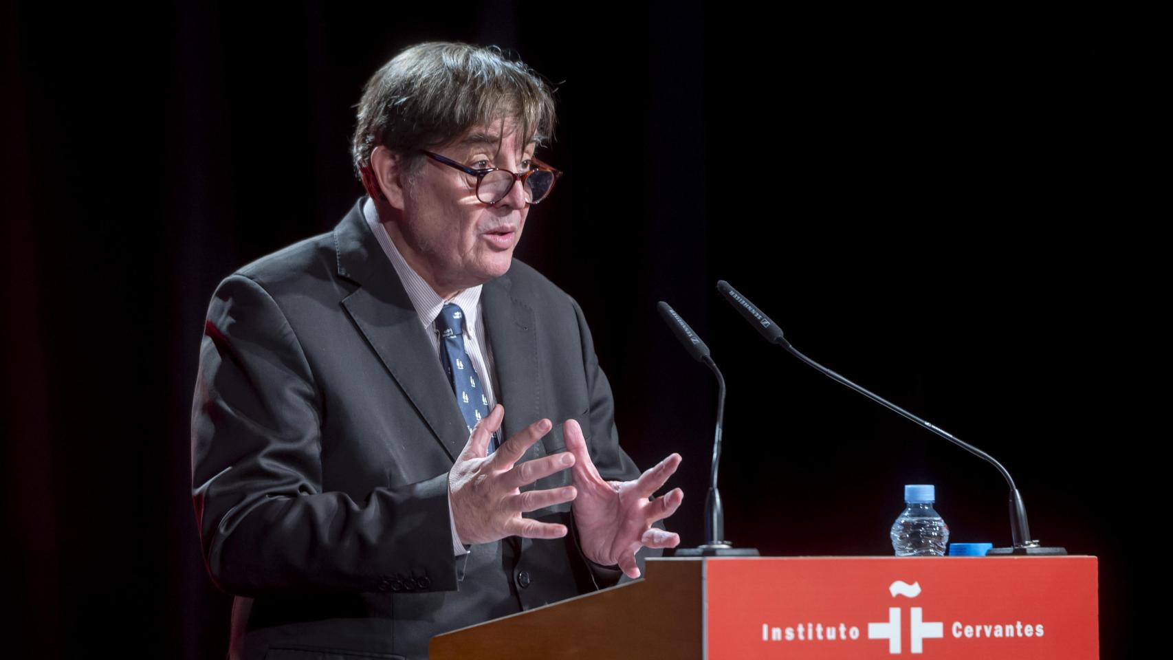 El director del Instituto Cervantes, Luis García Montero, durante la presentación del Anuario del Instituto Cervantes 'El español en el mundo 2025’, en el Instituto Cervantes, el pasado 28 de octubre. Foto: Alberto Ortega / Europa Press