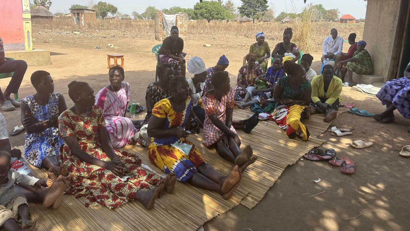 Centro de Acogida para Refugiados que llegan desde Sudán del Sur: Centro de Tránsito de Refugiados Nyumanzi.