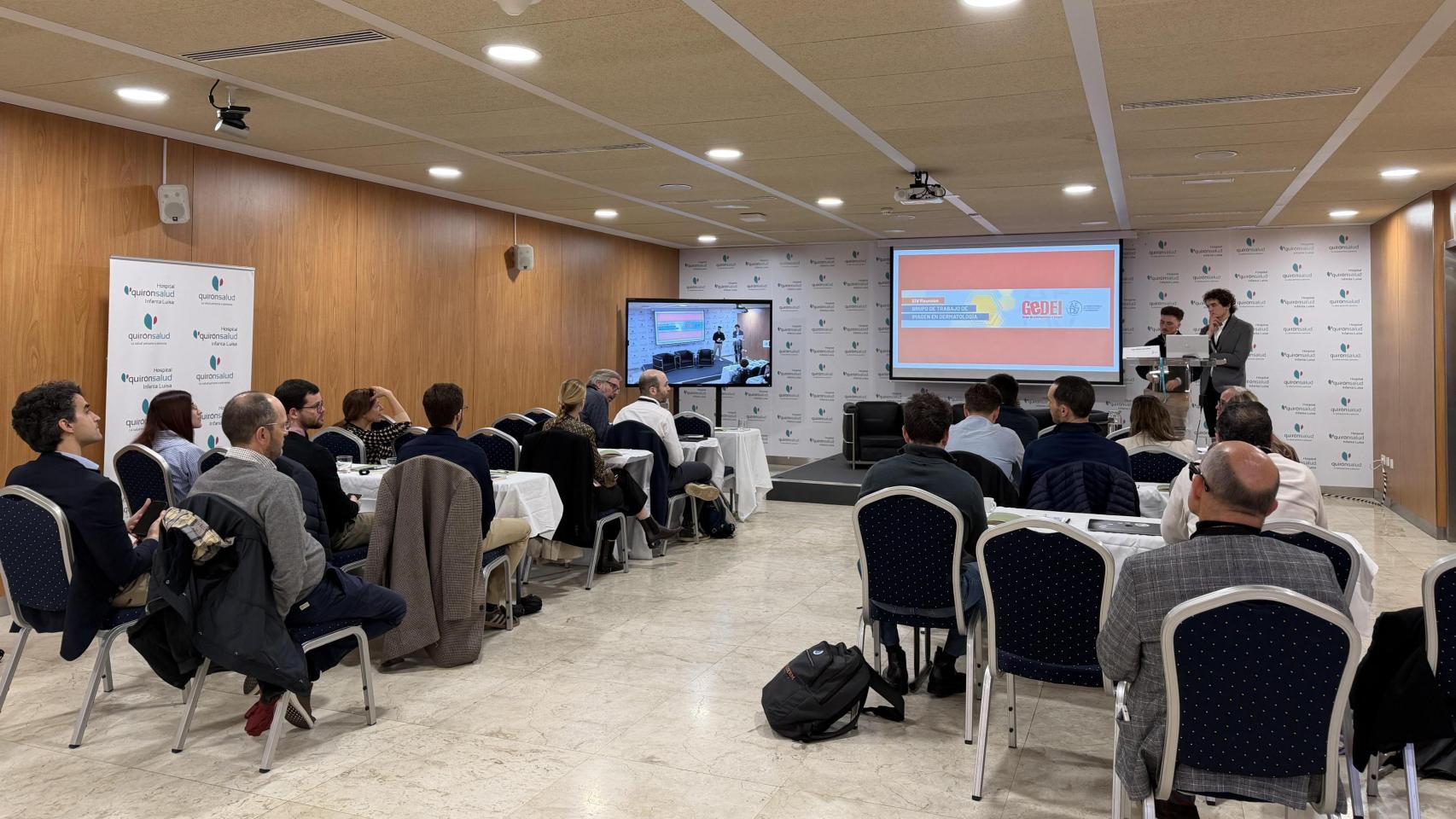 Imagen de la XIV reunión del Grupo Español de e-Dermatología e Imagen de la AEDV.