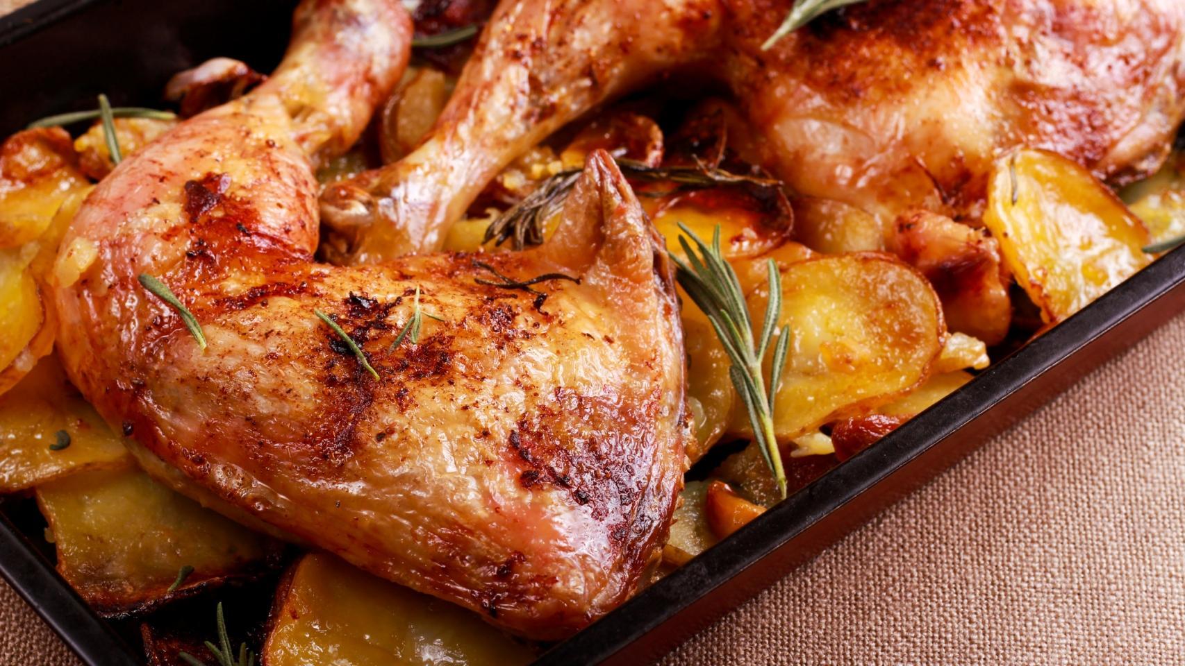 Pollo asado con patatas