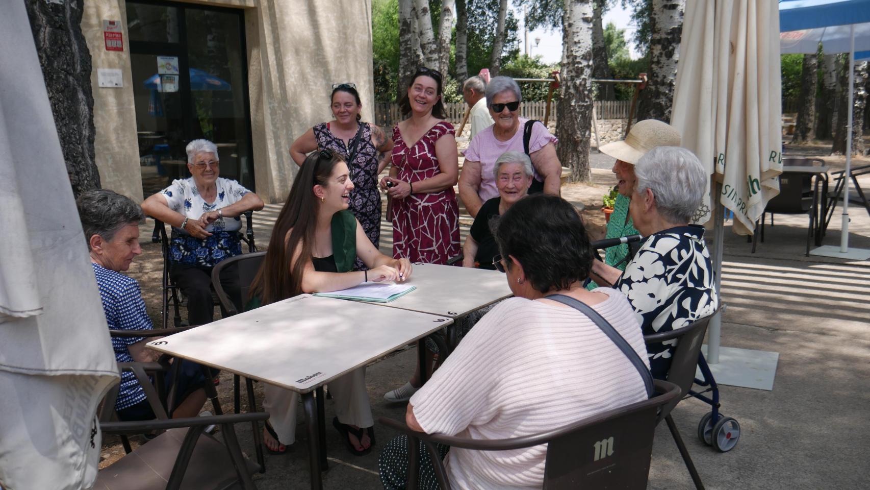 Una de las reuniones para personas mayores organizadas por Fundación Colisée.