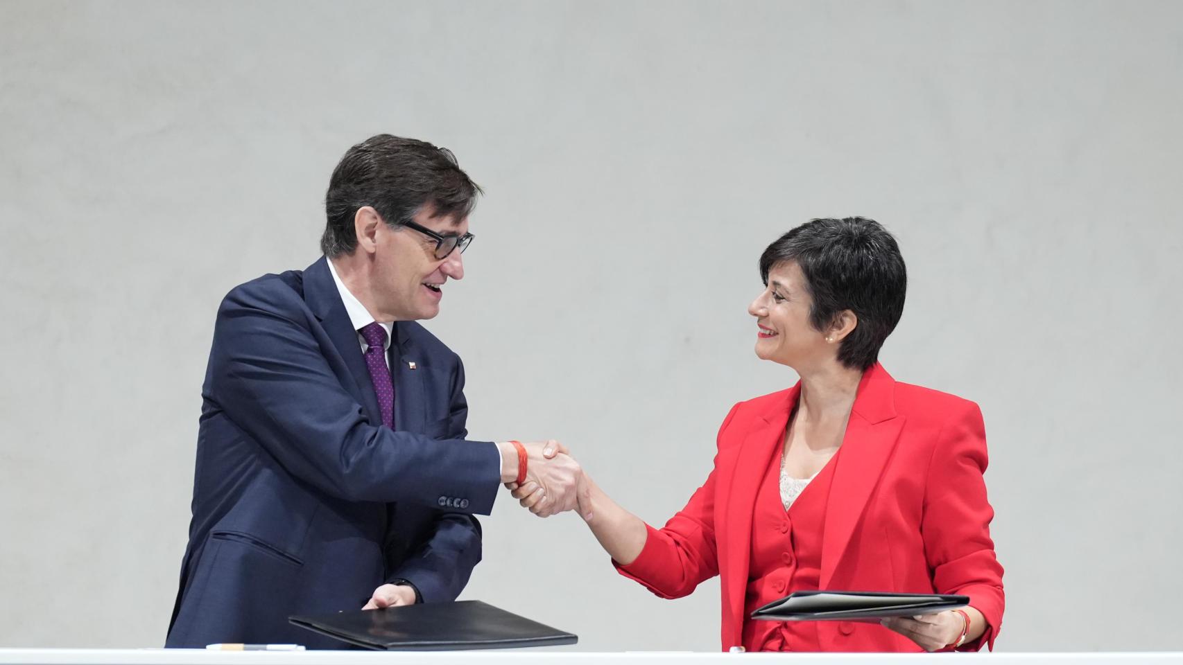 Salvador Illa, presidente de la Generalitat de Cataluña, e Isabel Rodríguez, ministra de Vivienda y Agenda Urbana. 