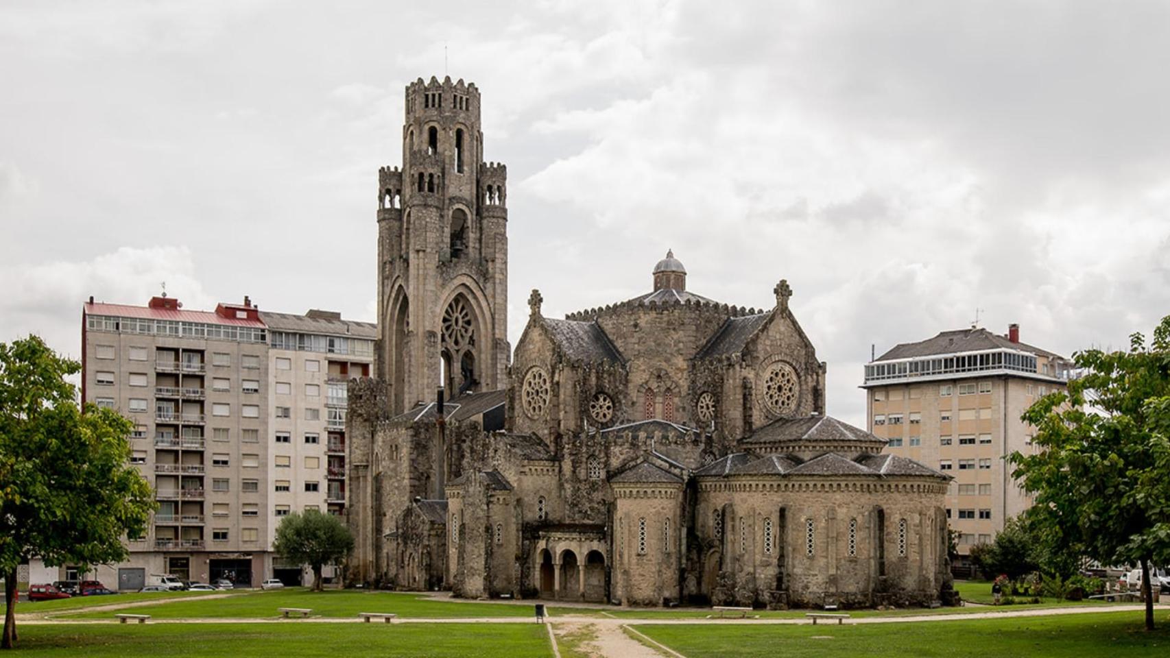Templo de la Veracruz, en O Carballiño (Ourense)