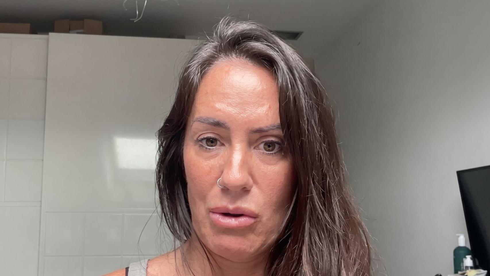 Carmen, auxiliar de enfermería que no puede pagar un alquiler.