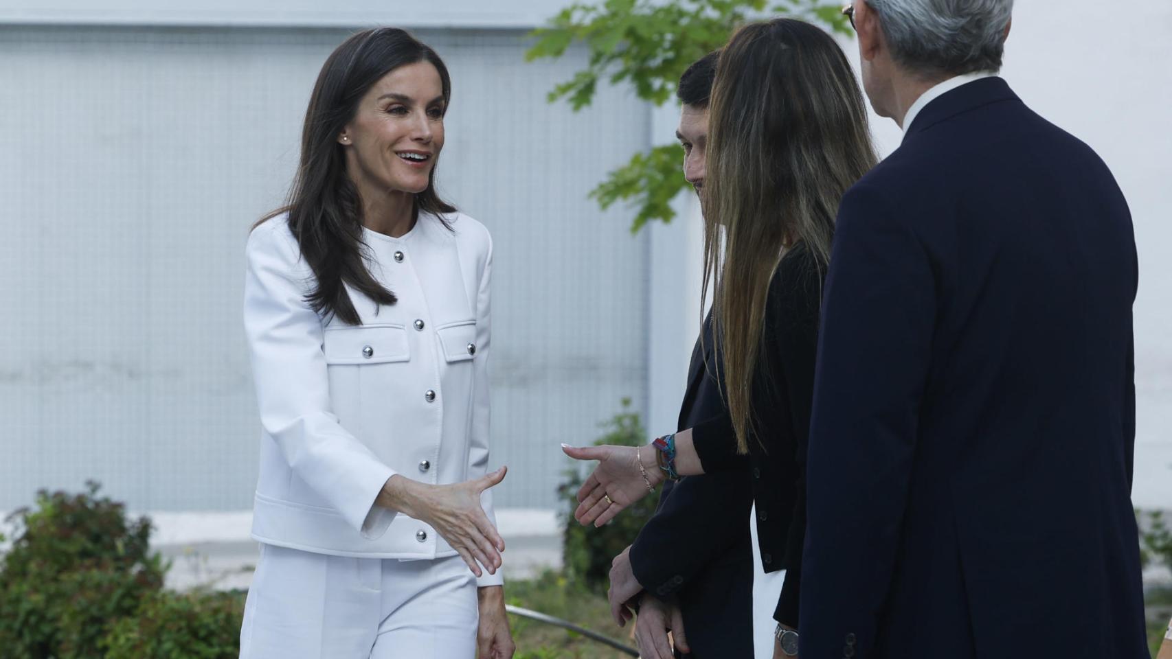 La reina Letizia a su llegada al acto.