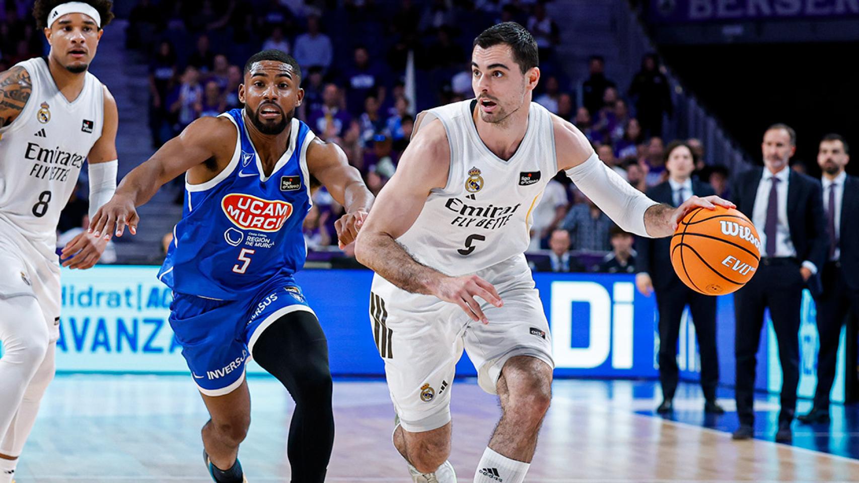 Abalde, durante el partido contra UCAM Murcia.