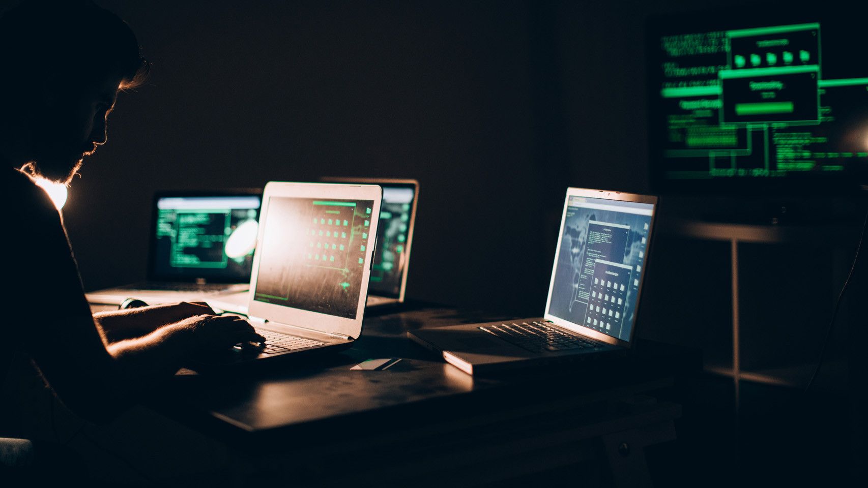 Hacker.