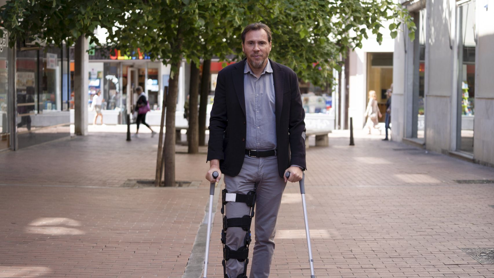 Óscar Puente, en una calle cercana al Ayuntamiento de Valladolid.