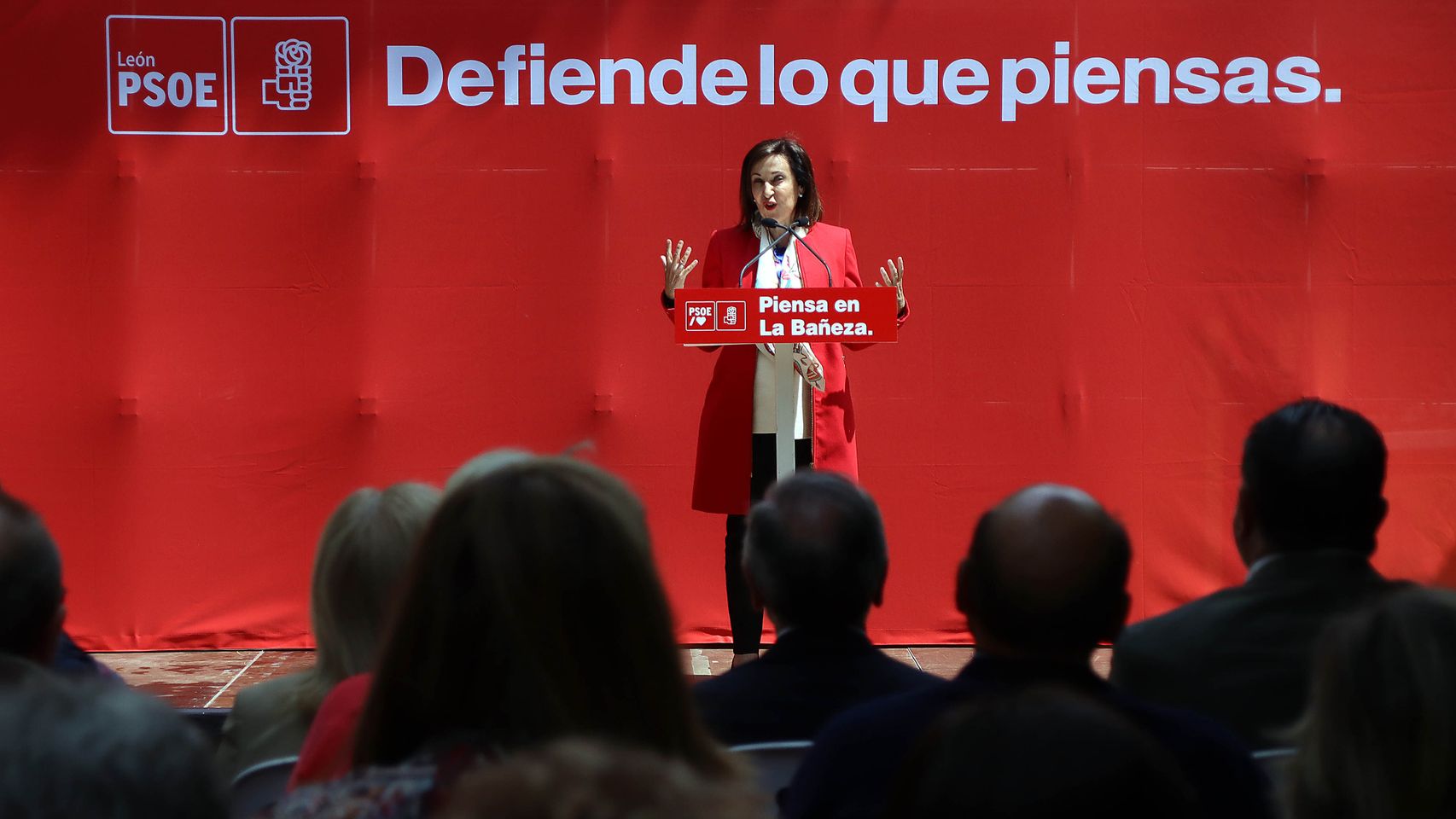 Margarita Robles en La Bañeza.