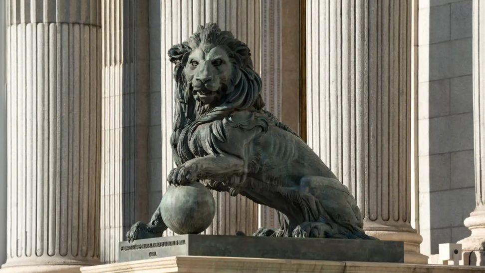 León del Congreso de los Diputados.