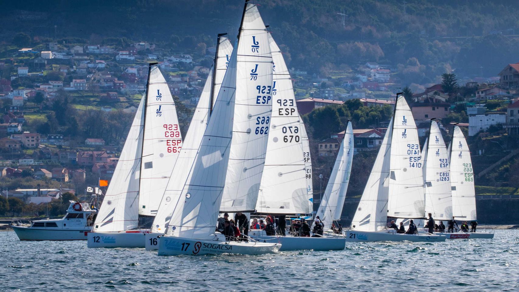 Una de las salidas en la ría de Vigo en el acto anterior.
