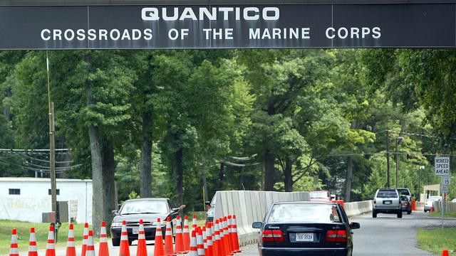 Acceso a la base del Cuerpo de Marines en Virginia a la que trataron de acceder dos ciudadanos jordanos.