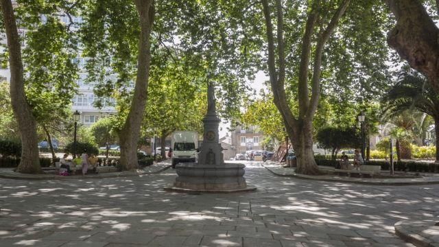 Plaza de Azcárraga en la Ciudad Vieja.
