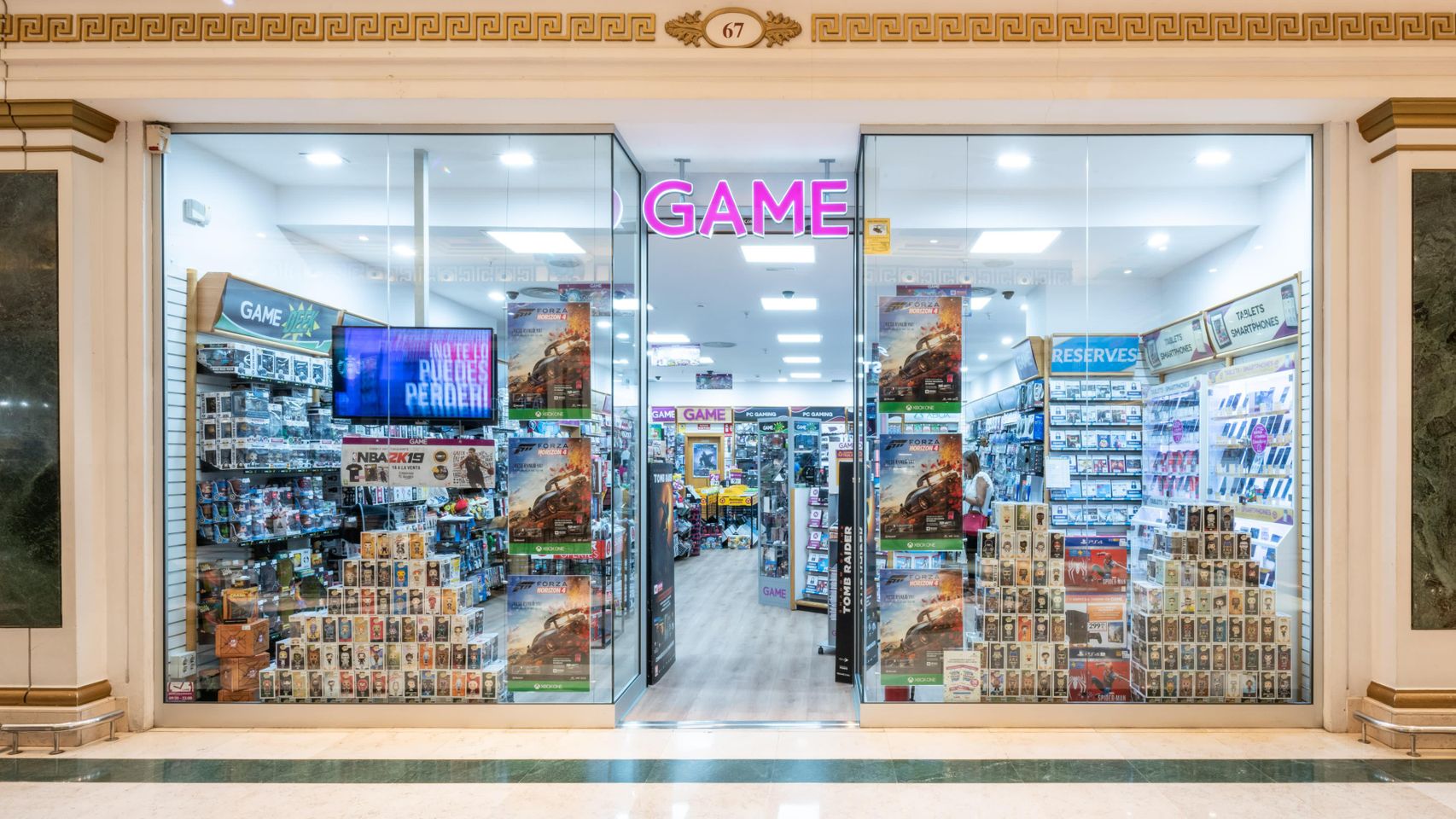 Una tienda de Game en Gran Vía 2 (L'Hospitalet de Llobregat, Barcelona).