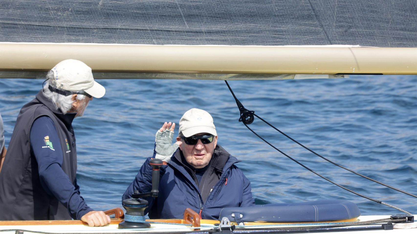 Juan Carlos I llega a Galicia para participar en las regatas del fin de semana