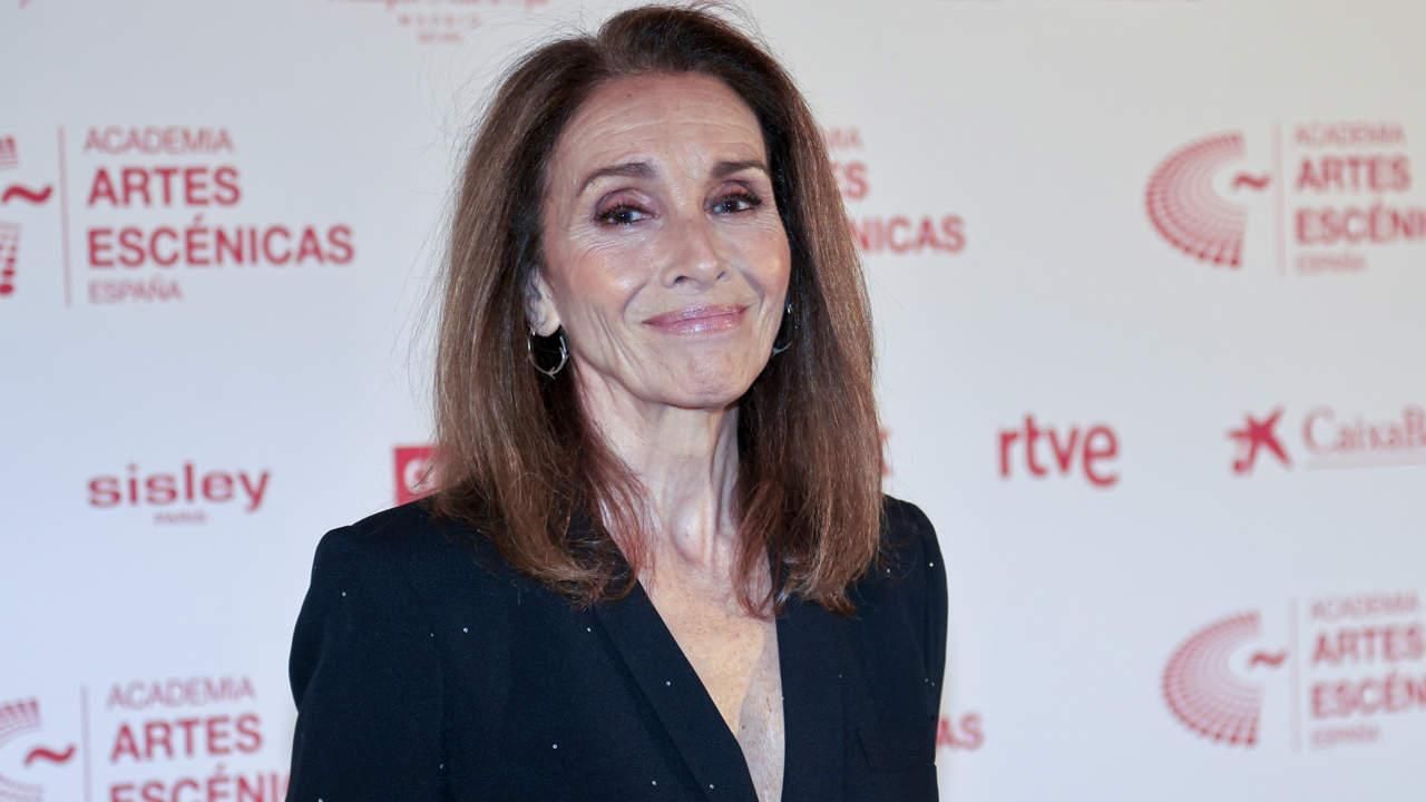 Ana Belén.
