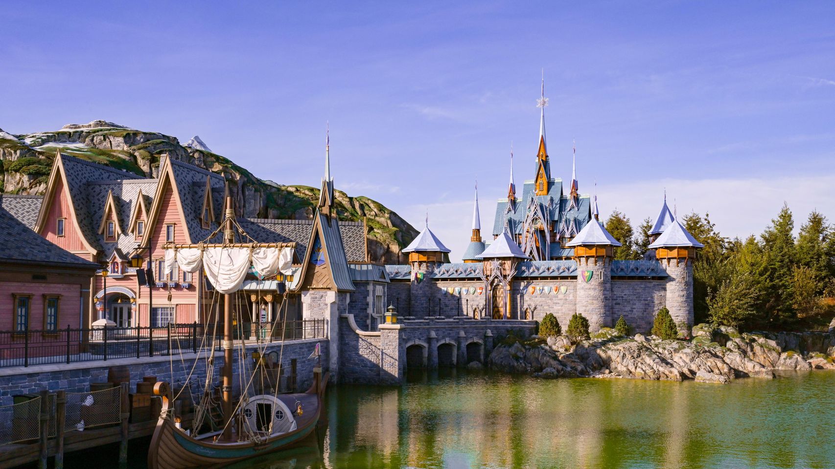Así será el nuevo reino de Frozen en Disneyland París.