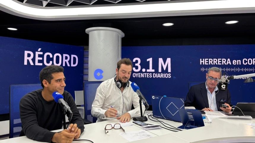 Alberto Herrera, Jorge Bustos y Carlos Herrera, las voces de las mañanas de COPE.