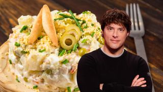 Jordi Cruz y una ensaladilla rusa en su propia creatividad.