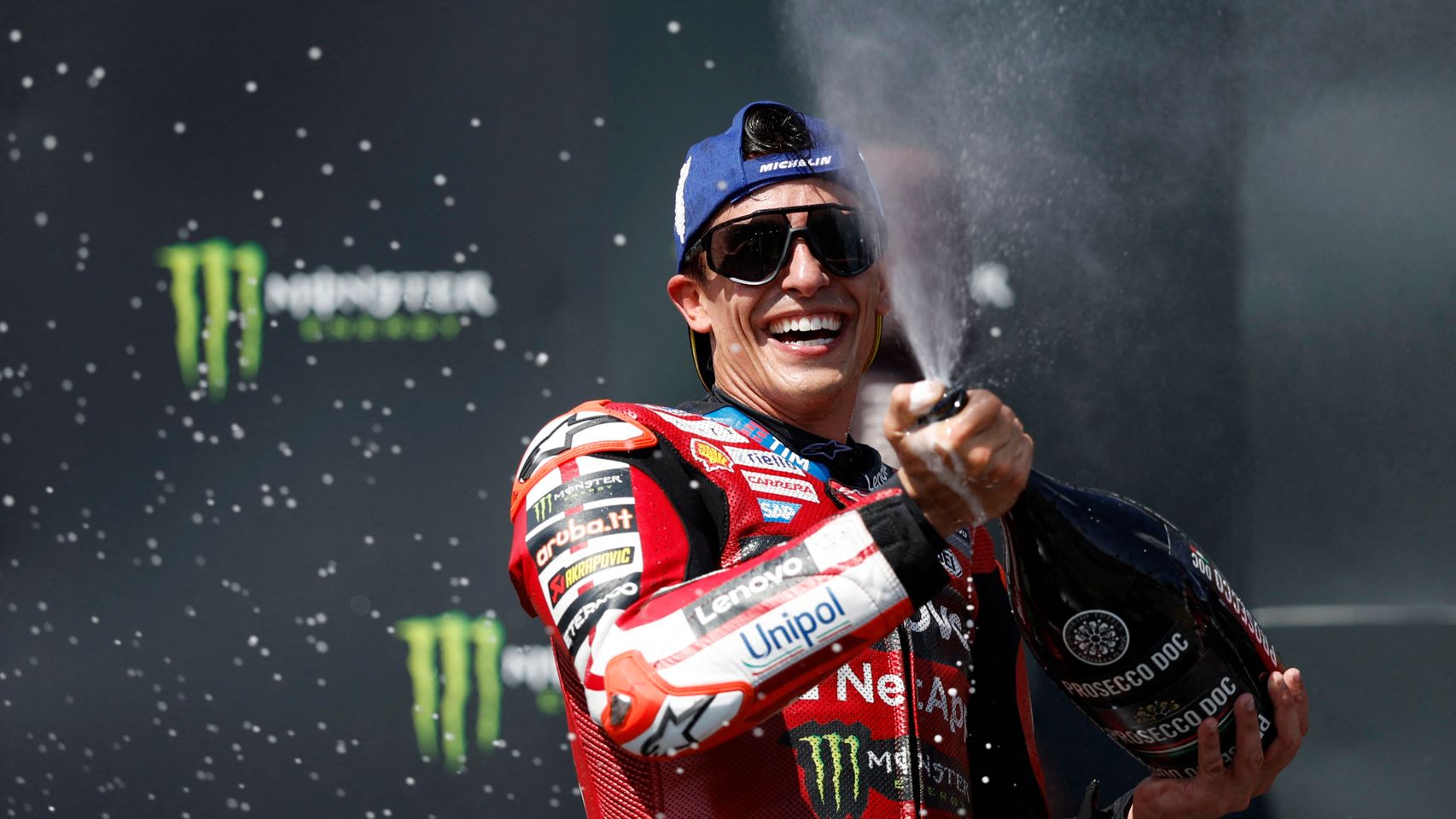 gana en Brno y ya está a 40 puntos